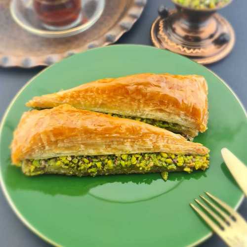 Palace Baklava with Pistachio 1000g - 2